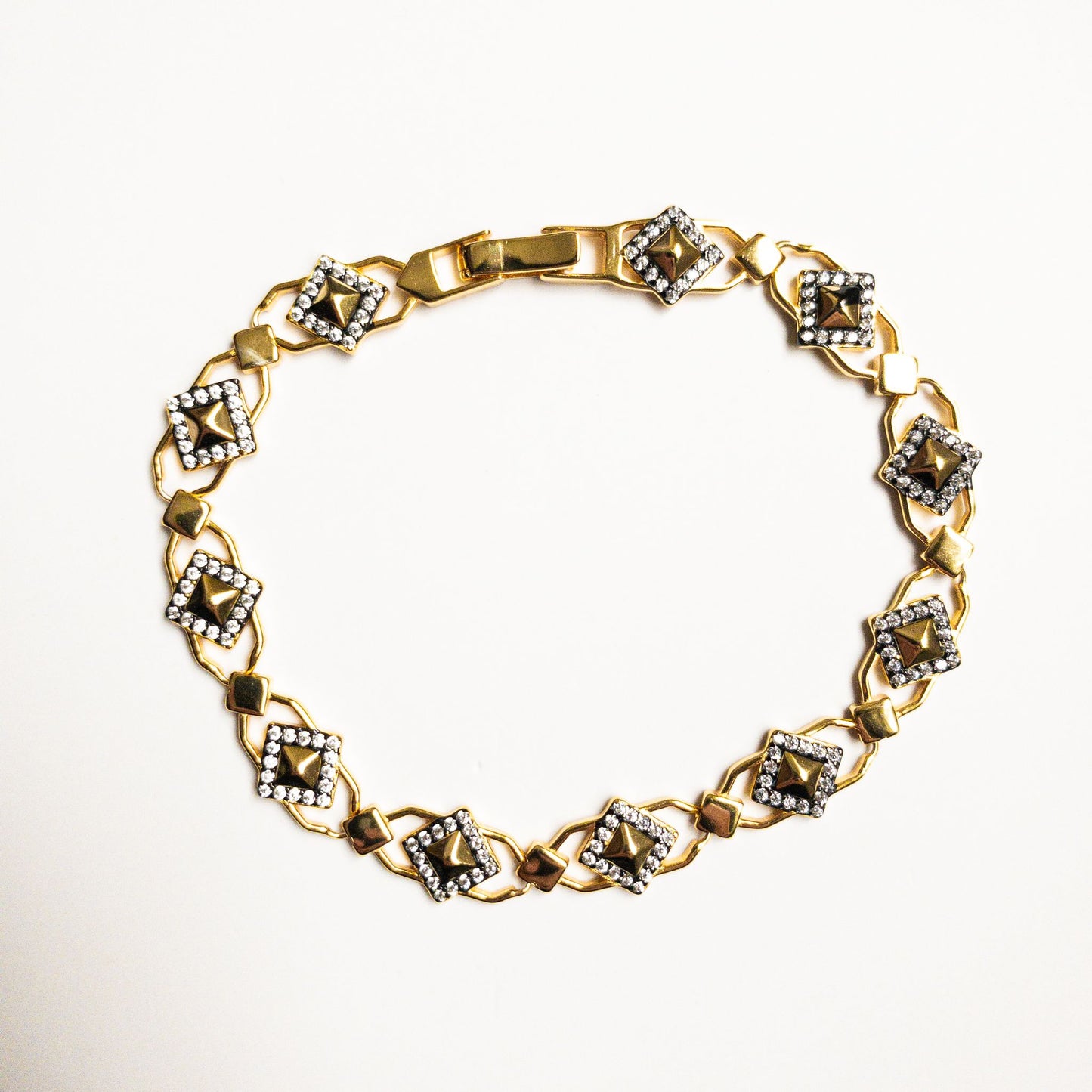 Diamond Shape Link Bracelet