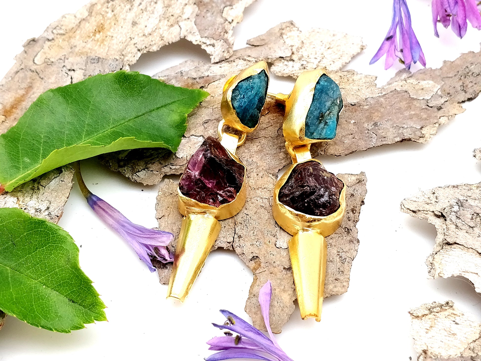 Rough Apatite and Garnet Gold Earrings - shopzeyzey